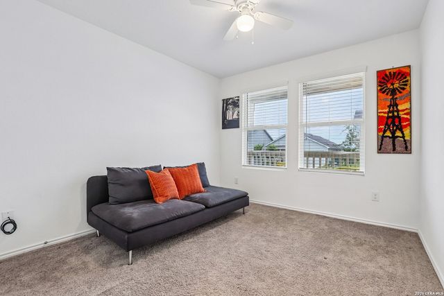 5955 Sunset Song Ln, Bulverde, TX 78163