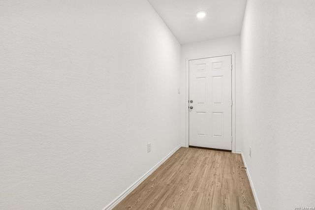 5955 Sunset Song Ln, Bulverde, TX 78163