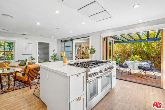 3314 Greenfield Avenue, Los Angeles, CA 90034