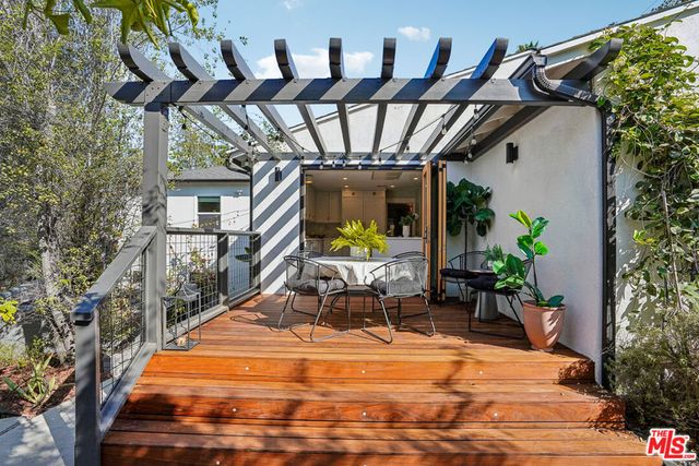 3314 Greenfield Avenue, Los Angeles, CA 90034