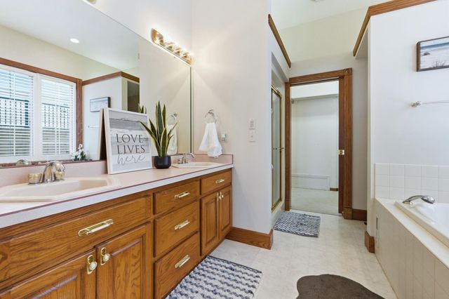 15 Lane 200EB Lake James, Angola, IN 46703