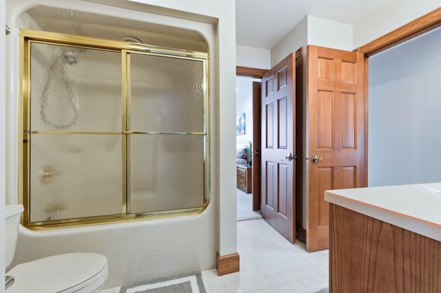 15 Lane 200EB Lake James, Angola, IN 46703