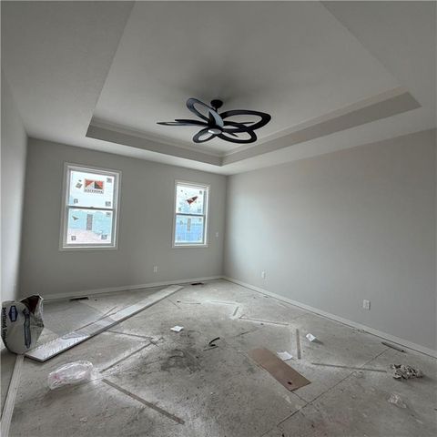 2001 Foxtail Point, Kearney, MO 64060