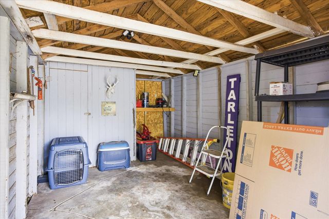 955 W Sloan, Stephenville, TX 76401