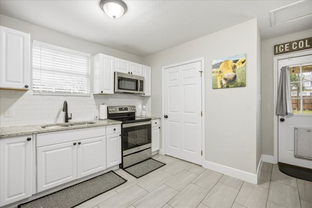 955 W Sloan, Stephenville, TX 76401