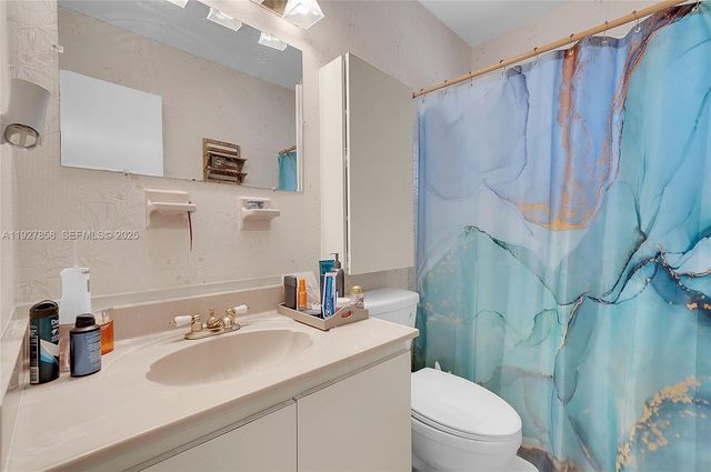 10340 SW 157th St, Miami, FL 33157