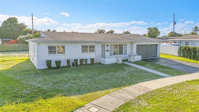 10340 SW 157th St, Miami, FL 33157