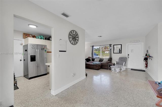 10340 SW 157th St, Miami, FL 33157