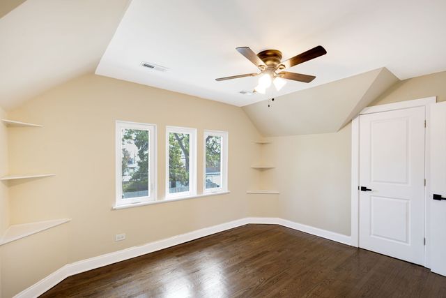 8531 Center Street, River Grove, IL 60171