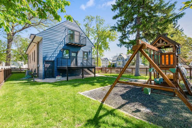 8531 Center Street, River Grove, IL 60171