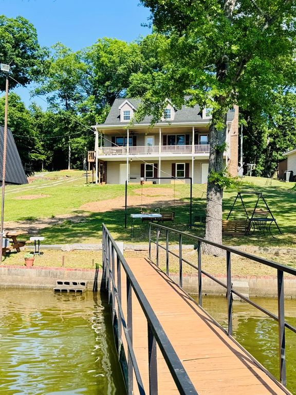 181 A Frame Road, Abbeville, SC 29620