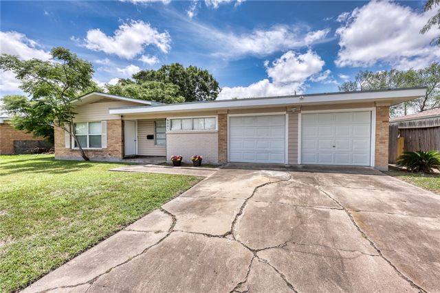 6007 Orms Dr, Corpus Christi, TX 78412