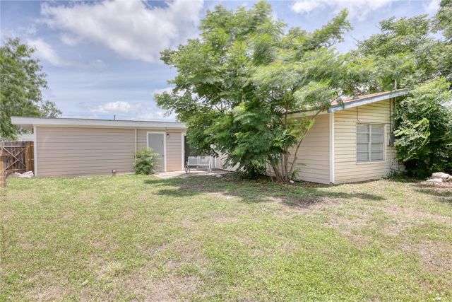 6007 Orms Dr, Corpus Christi, TX 78412