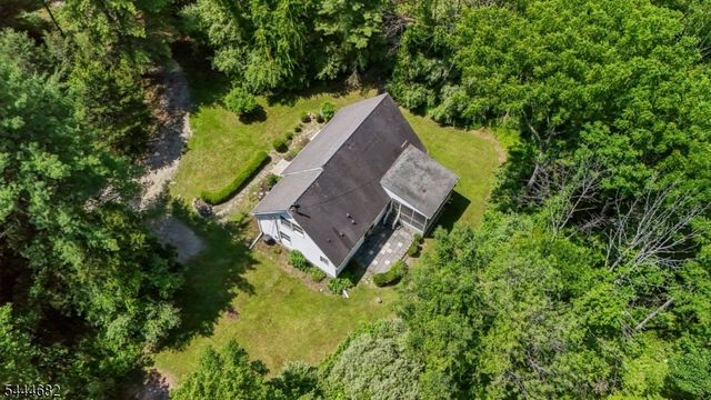 138 River View Way, Montague Twp., NJ 07827