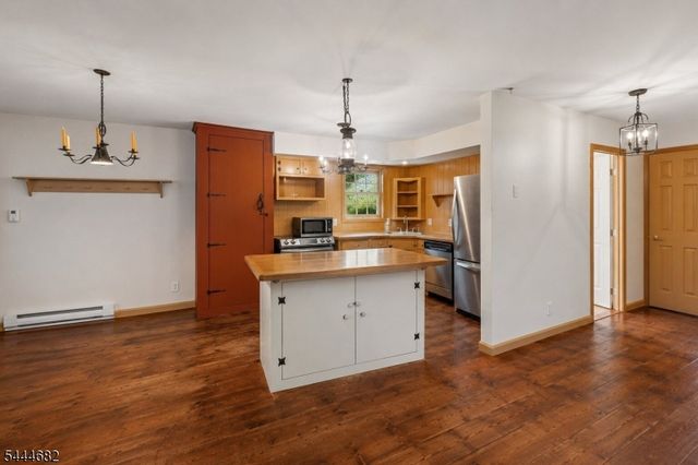138 River View Way, Montague Twp., NJ 07827