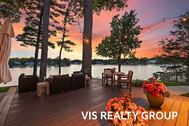 15780 Bittersweet Lane, Spring Lake, MI 49456