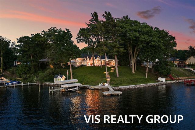 15780 Bittersweet Lane, Spring Lake, MI 49456