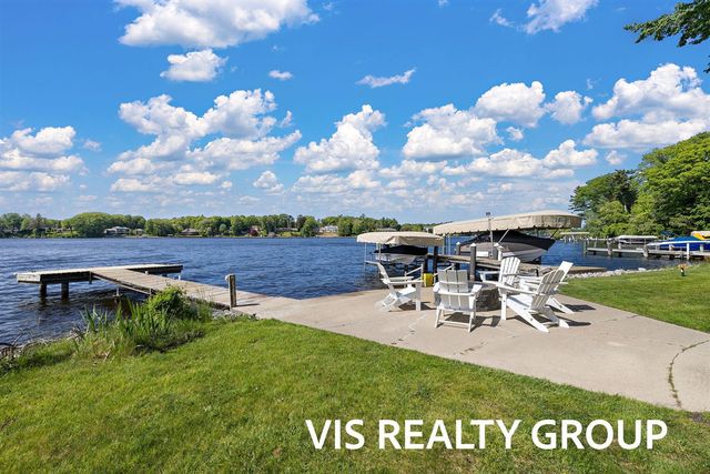15780 Bittersweet Lane, Spring Lake, MI 49456