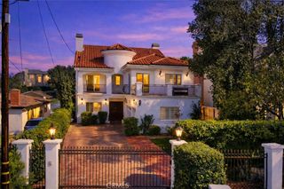 5128 Avenida Hacienda, Tarzana, CA 91356