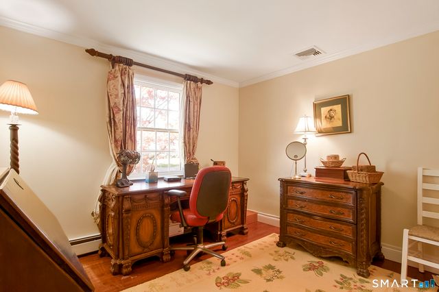 11 Inwood Road, Norwalk, CT 06850