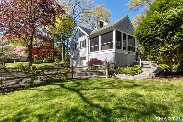 11 Inwood Road, Norwalk, CT 06850