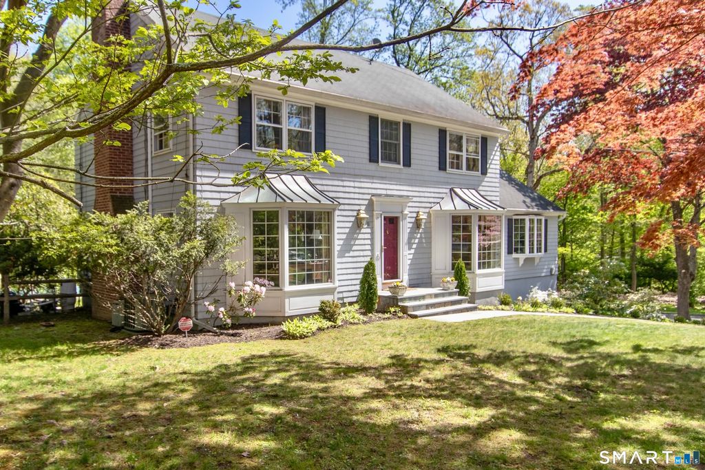 11 Inwood Road, Norwalk, CT 06850
