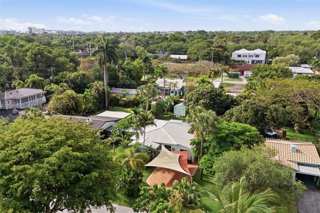 704 SW 14th St, Fort Lauderdale, FL 33315