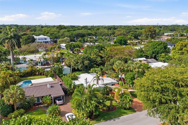 704 SW 14th St, Fort Lauderdale, FL 33315