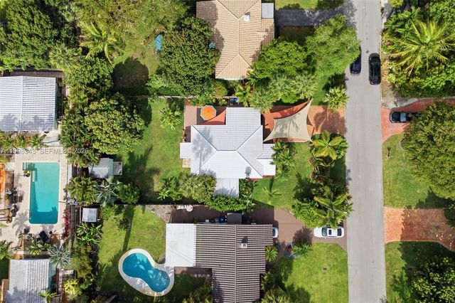 704 SW 14th St, Fort Lauderdale, FL 33315