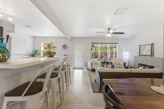 704 SW 14th St, Fort Lauderdale, FL 33315