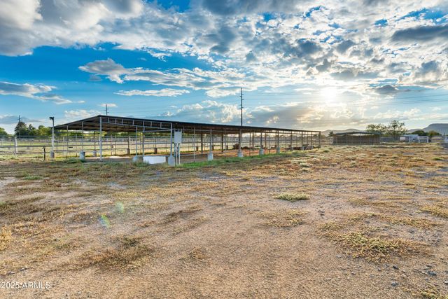3731 N Rd 1 -- W, Chino Valley, AZ 86323