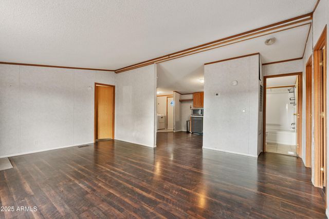 3731 N Rd 1 -- W, Chino Valley, AZ 86323