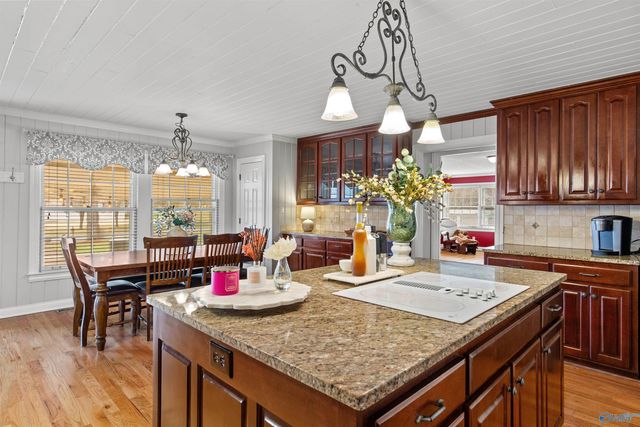 7485 Moores Mill Road, Huntsville, AL 35811