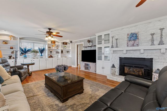 7485 Moores Mill Road, Huntsville, AL 35811