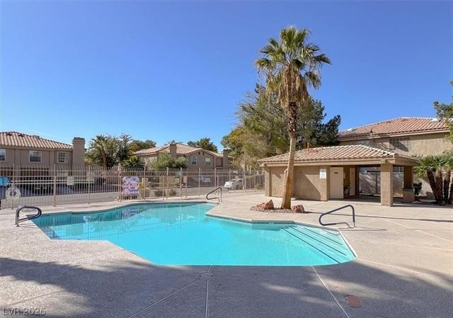 2838 Dawn Crossing Drive, Henderson, NV 89074