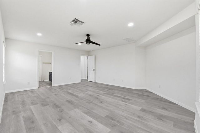 10433 Russell Pines Drive, Rosharon, TX 77583