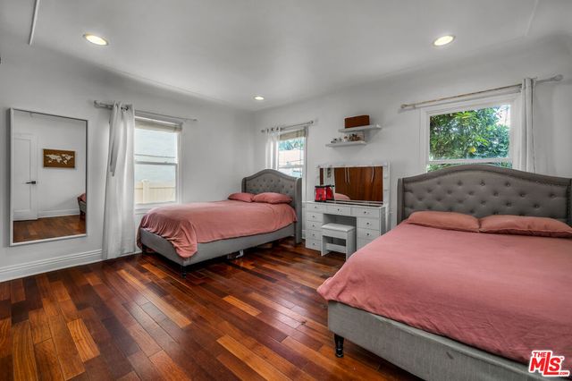 449 N Ogden Drive, Los Angeles, CA 90036