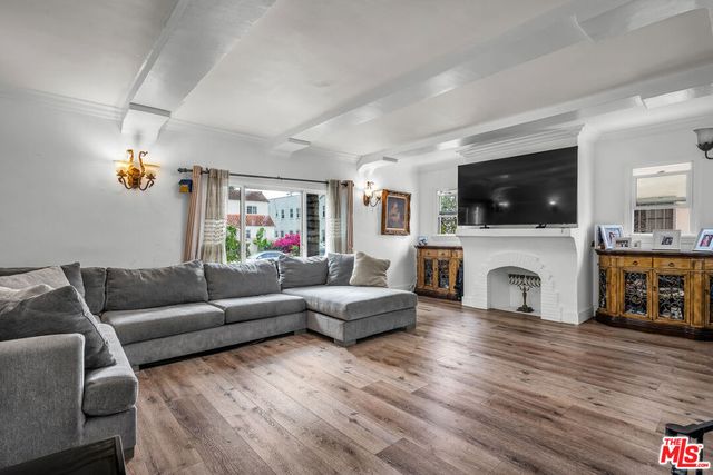 449 N Ogden Drive, Los Angeles, CA 90036