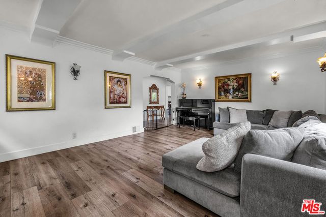 449 N Ogden Drive, Los Angeles, CA 90036