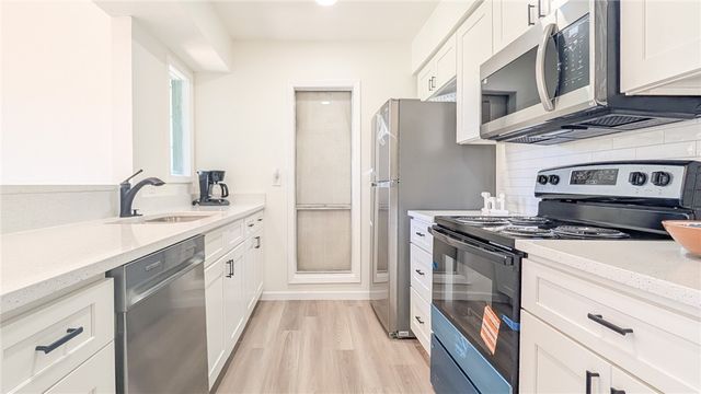 14300 Aloha St 140, Corpus Christi, TX 78418
