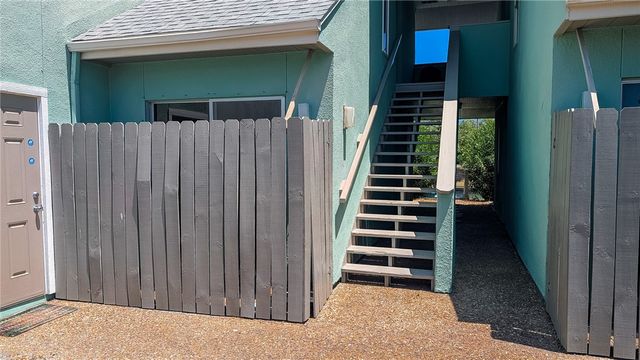 14300 Aloha St 140, Corpus Christi, TX 78418