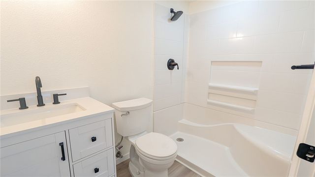 14300 Aloha St 140, Corpus Christi, TX 78418