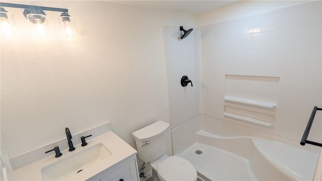 14300 Aloha St 140, Corpus Christi, TX 78418
