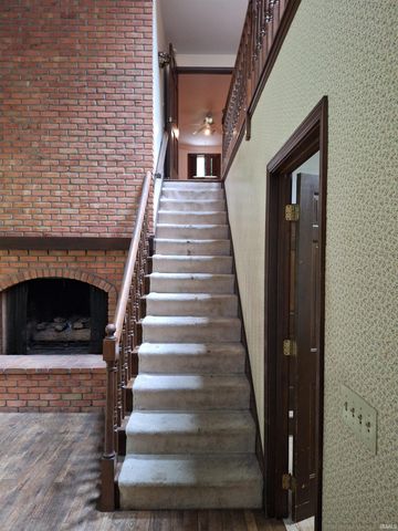 2209 Timberbrook Trail, Fort Wayne, IN 46845