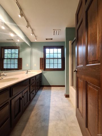 2209 Timberbrook Trail, Fort Wayne, IN 46845