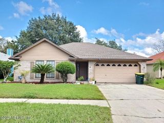 7589 FAWN LAKE Drive S, Jacksonville, FL 32256