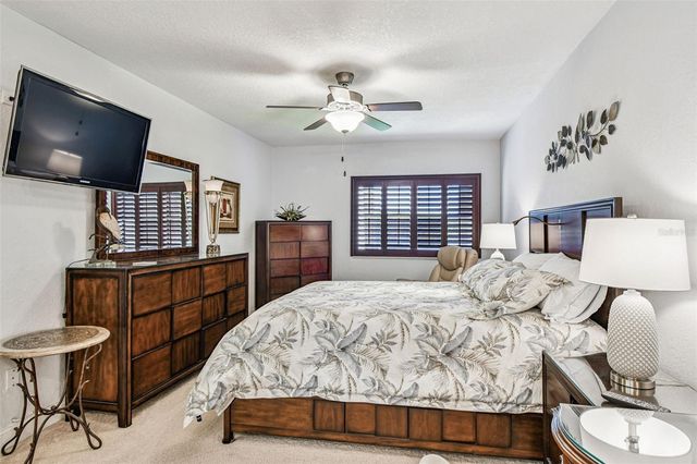 36750 US HIGHWAY 19 N 04216, Palm Harbor, FL 34684