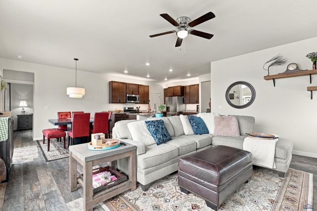 602 SOLOMON CT, Rapid City, SD 57703