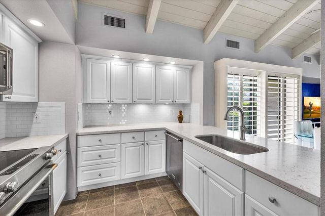 448 Sunningdale Drive, Rancho Mirage, CA 92270