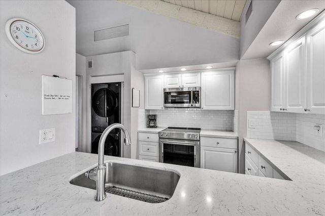 448 Sunningdale Drive, Rancho Mirage, CA 92270